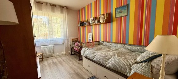 3 Schlafzimmer Wohnung in Villemomble, France, Nr. 352051 7