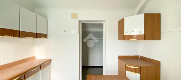Apartamento de 2 habitaciónes en Savona, Italy No. 15512 4