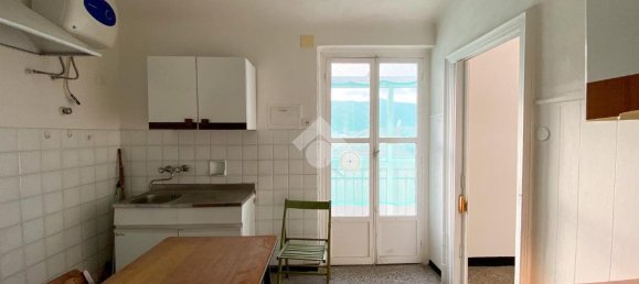 Apartamento de 2 habitaciónes en Savona, Italy No. 15512 22