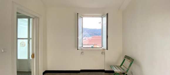 Apartamento de 2 habitaciónes en Savona, Italy No. 15512 6