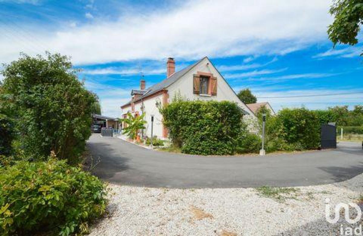 Дом с 4 спальнями в Монтаржи, Франция № 9019