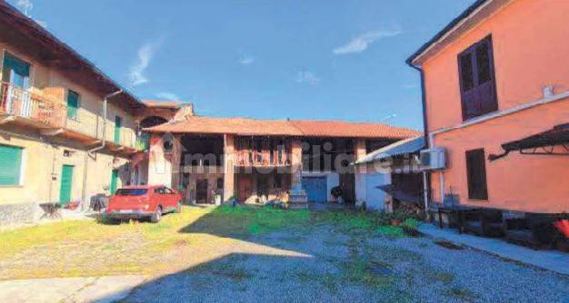 4 rooms Apartment in Bareggio, Italy No. 218951