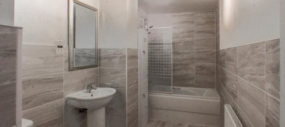 Casa T4 em Cheltenham, United Kingdom N.º 13585 10