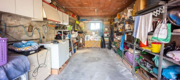 5 bedrooms Apartment in Chiesina Uzzanese, Italy No. 381804 18