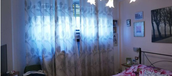 4 rooms Apartment in Genoa, Italy No. 259970 5