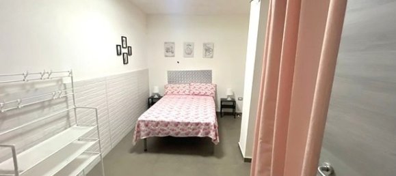 2 bedrooms Apartment in Naples, Italy No. 226684 5