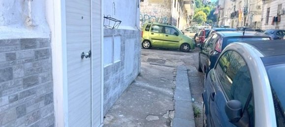 2 bedrooms Apartment in Naples, Italy No. 226684 9