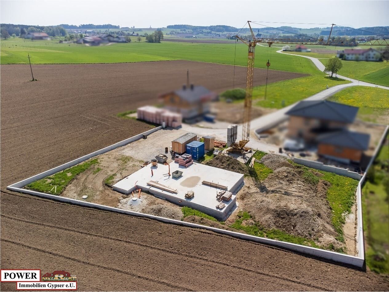  Land in Feldkirchen bei Mattighofen, Austria No. 31027