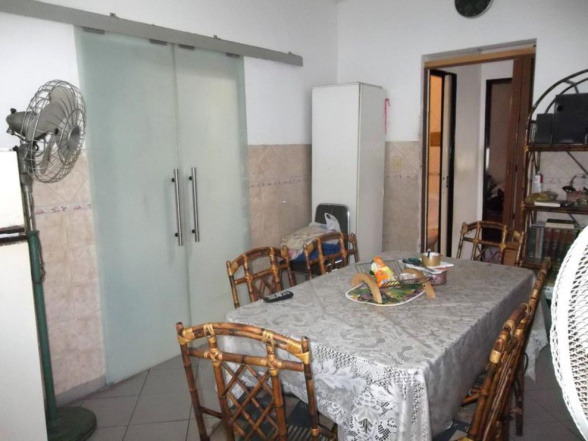 Studio in Bermudez, Argentina No. 17103