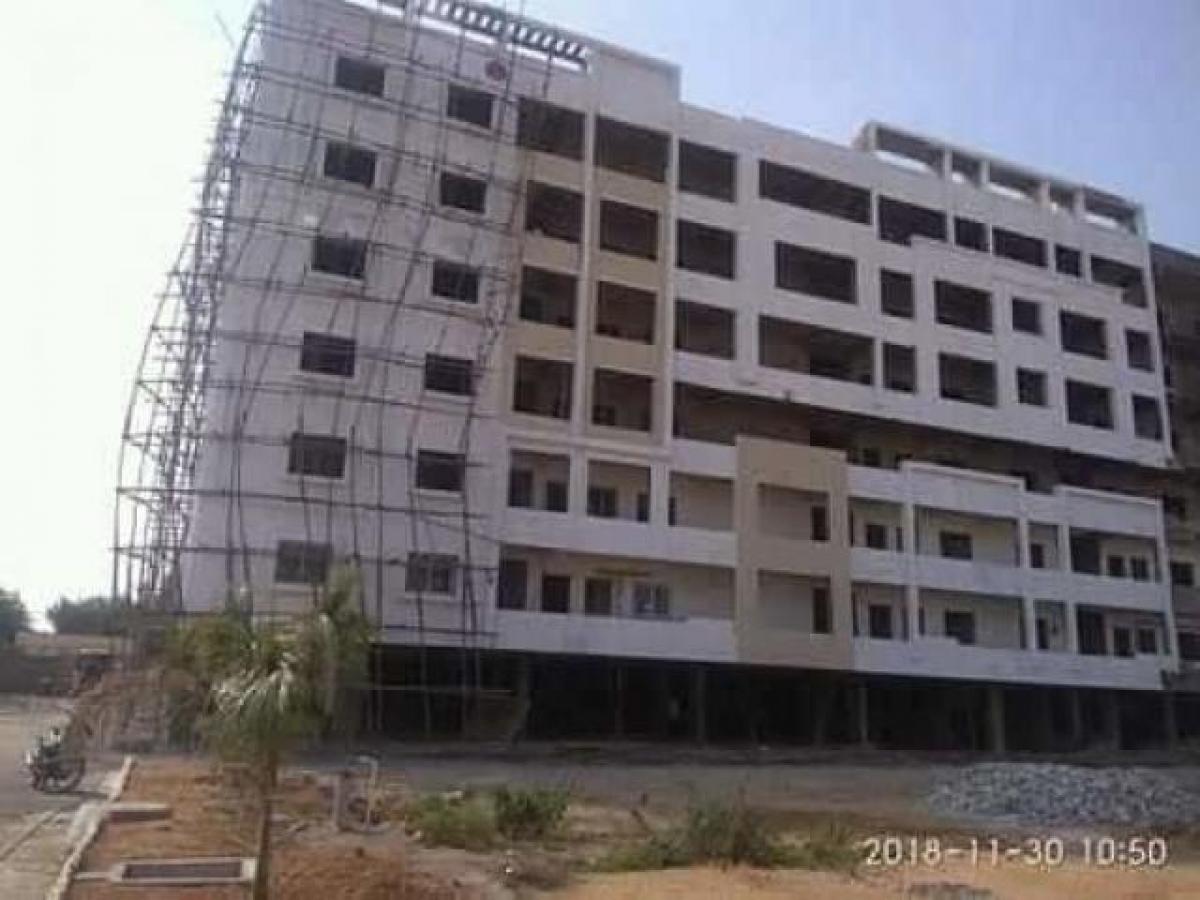 2 bedrooms House in Hyderabad, India No. 15465