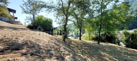 1336m² Land in Casto, Italy No. 372650 9