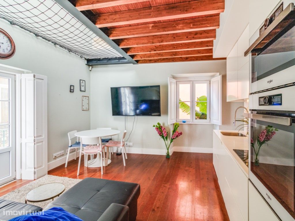 2 غرف نوم منزل ذو طابقين في Lisbon, Portugal رقم 206977