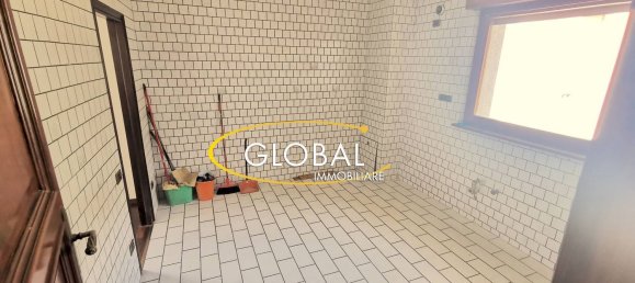 Casa de 6 habitaciónes en Ancona, Italy No. 166069 12