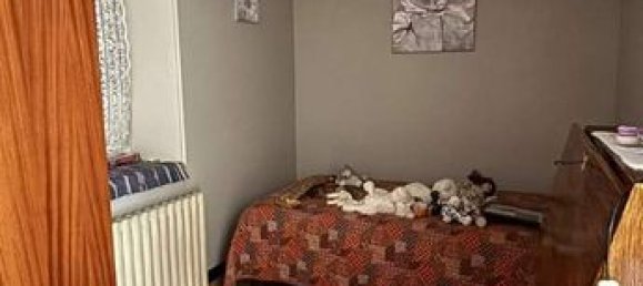 2 bedrooms Villa in La Machine, France No. 310721 3