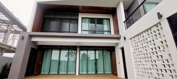 Café / restaurante T3 em Bang Lamung, Thailand N.º 2108 26