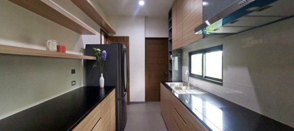 Café / restaurante T3 em Bang Lamung, Thailand N.º 2108 14