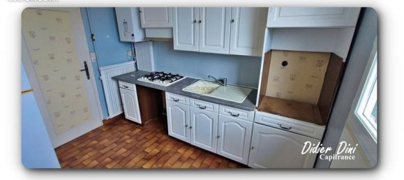 2 bedrooms Apartment in Vierzon, France No. 252116 9