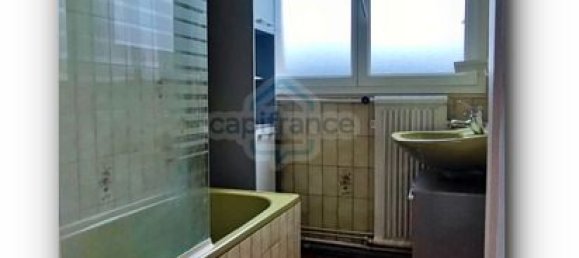 2 bedrooms Apartment in Vierzon, France No. 252116 11