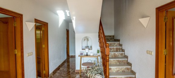 7 bedrooms Villa in Alicante, Spain No. 11740 3