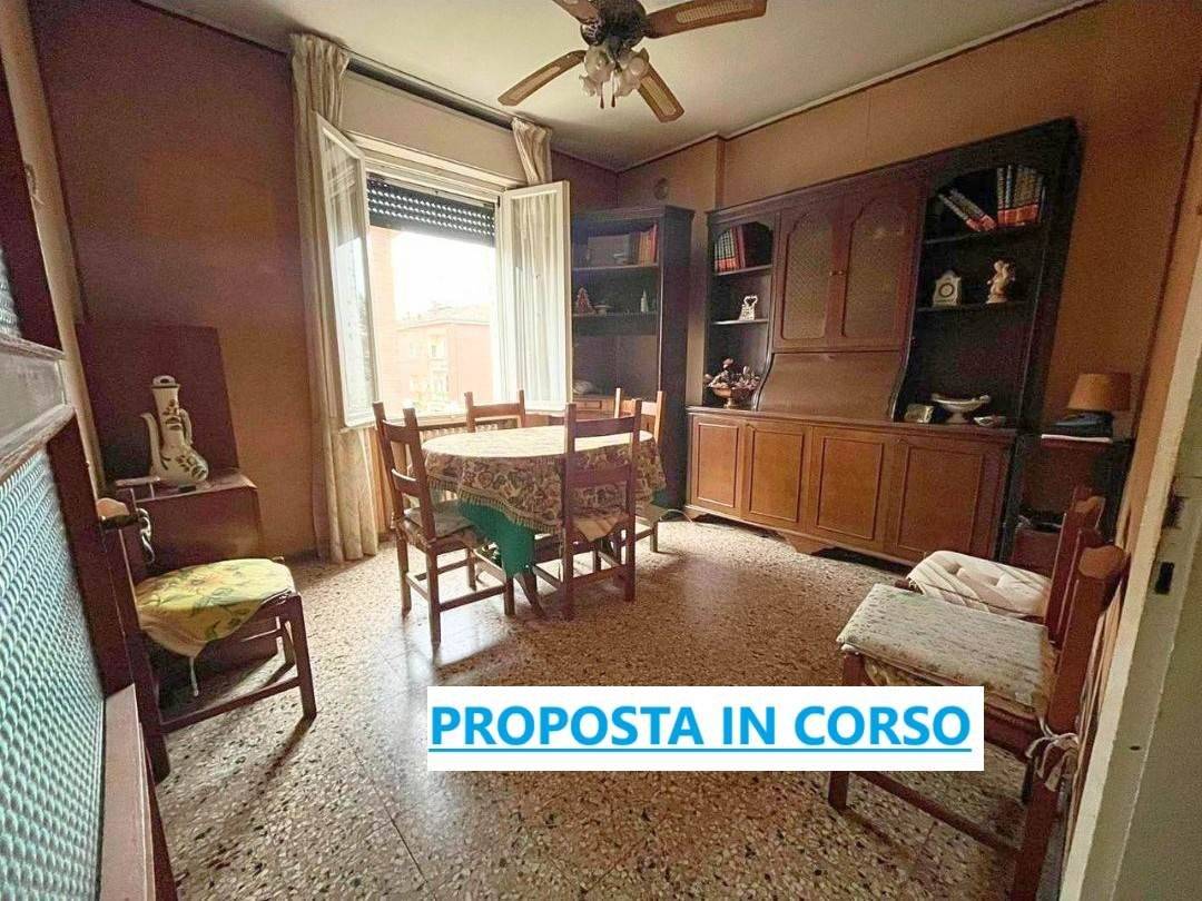 Apartamento T2 em Modena, Italy N.º 219103