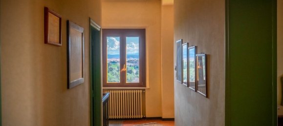 4 bedrooms Villa in Siena, Italy No. 196389 25