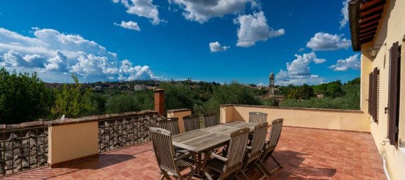 4 bedrooms Villa in Siena, Italy No. 196389 27