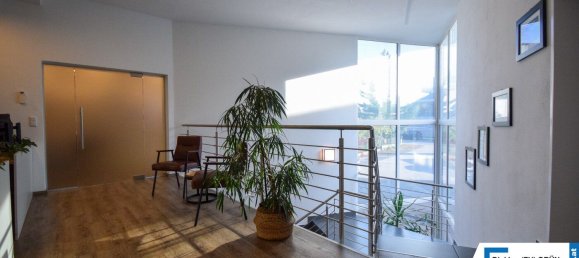 Gewerbliche Immobilie in Wels, Austria 900m², Nr. 127525 7