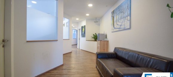 Gewerbliche Immobilie in Wels, Austria 900m², Nr. 127525 12