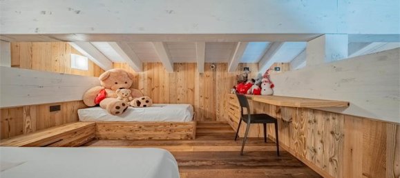 Квартира с 3 спальнями в Мадезимо, Италия № 377690 50