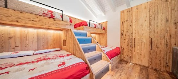 Квартира с 3 спальнями в Мадезимо, Италия № 377690 36