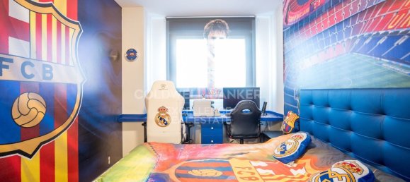 3 bedrooms Apartment in Valencia, Spain No. 82414 38