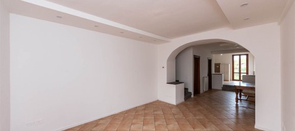 5 غرف نوم منزل في Pistoia, Italy رقم 313759 4