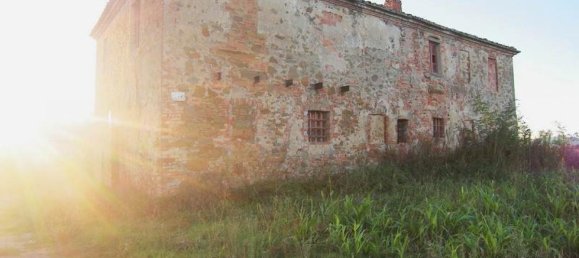 Studio in Sinalunga, Italy No. 1391 3