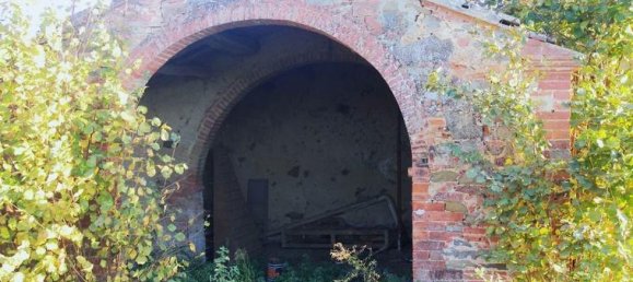 Studio in Sinalunga, Italy No. 1391 4