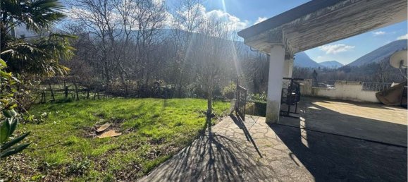 3-salle Appartement à Cunardo, Italy No. 145790 4