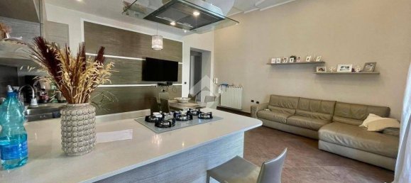 Apartamento T3 em Naples, Italy N.º 320412 13