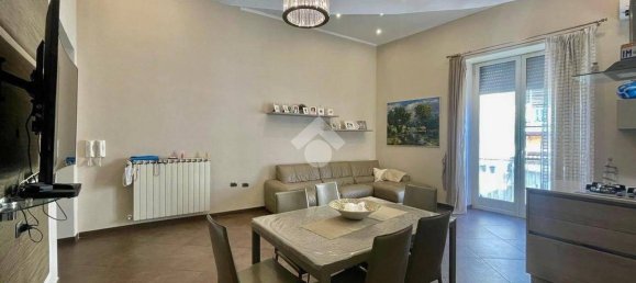 Apartamento T3 em Naples, Italy N.º 320412 10