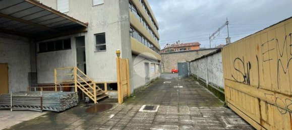Склад 2500м² в Бергамо, Италия № 217519 18