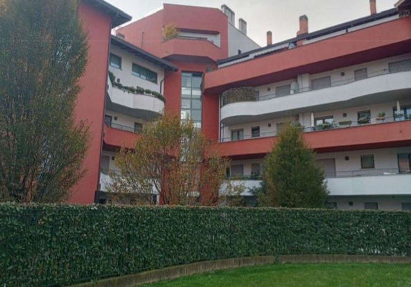 2 Schlafzimmer Wohnung in Legnano, Italy, Nr. 360562