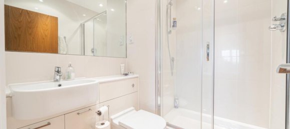 3 Schlafzimmer Penthouse in Bromley, United Kingdom, Nr. 13403 16