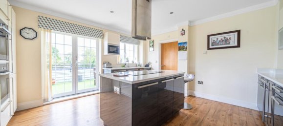 3 Schlafzimmer Penthouse in Bromley, United Kingdom, Nr. 13403 2