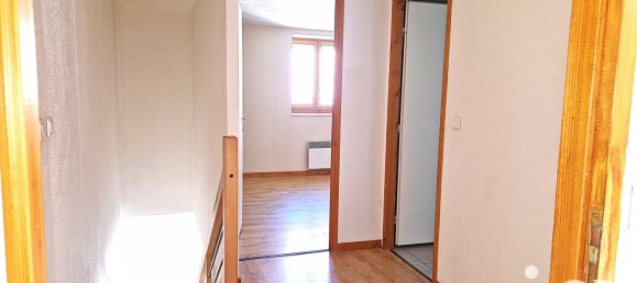 2 bedrooms House in Ruffey-le-Chateau, France No. 207089 10