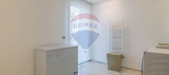 Villa de 12 dormitorios en Mascalucia, Italy No. 347136 16