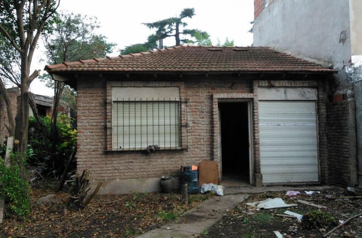 Studio in Malvinas Argentinas, Argentina No. 67730