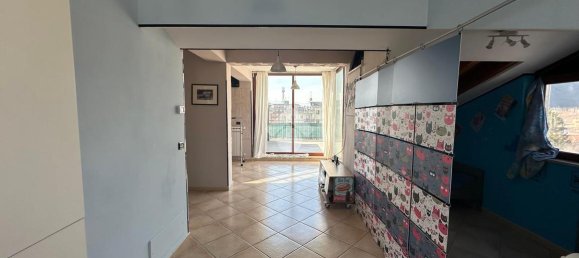 Пентхаус с 2 комнатами в Кассино, Италия № 139355 5