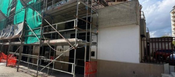 2400m² Commercial property in Palermo, Italy No. 322813 22