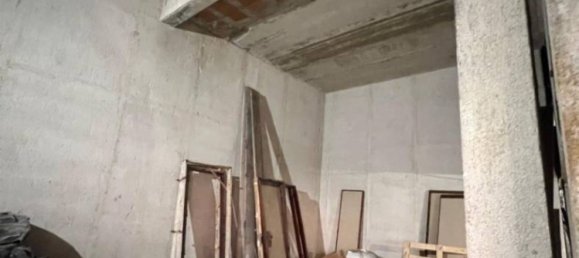 2400m² Commercial property in Palermo, Italy No. 322813 7