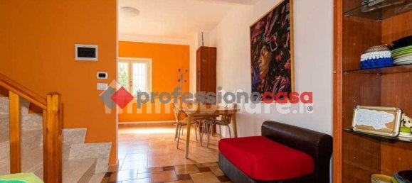 Casa de 3 habitaciónes en Pomezia, Italy No. 72243 12