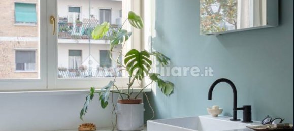 1 bedroom Apartment in Milan, Italy No. 343326 5
