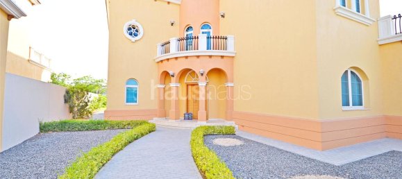 5 غرف نوم فيلا في Jumeirah Park, UAE رقم 100140 2